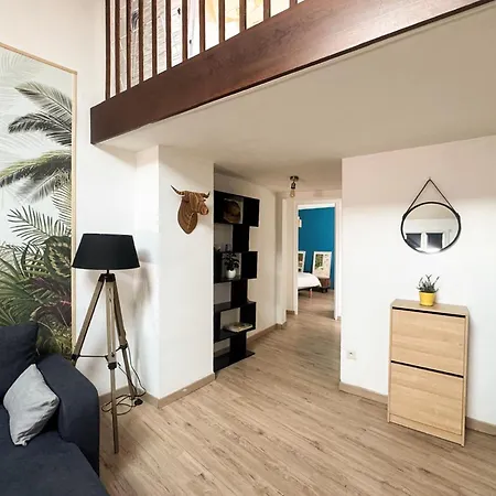 The Globe Trotter - * Perpignan