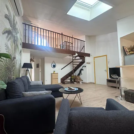 The Globe Trotter - Ferienhaus