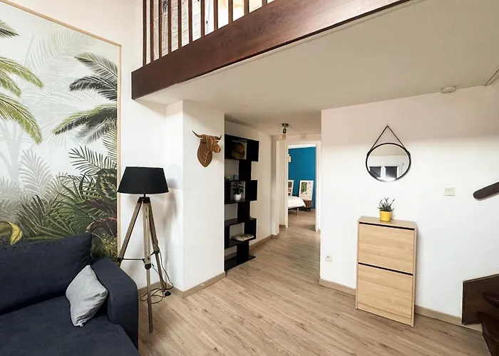 The Globe Trotter - * Perpignan