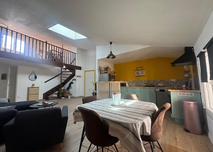 The Globe Trotter - * 佩皮尼昂