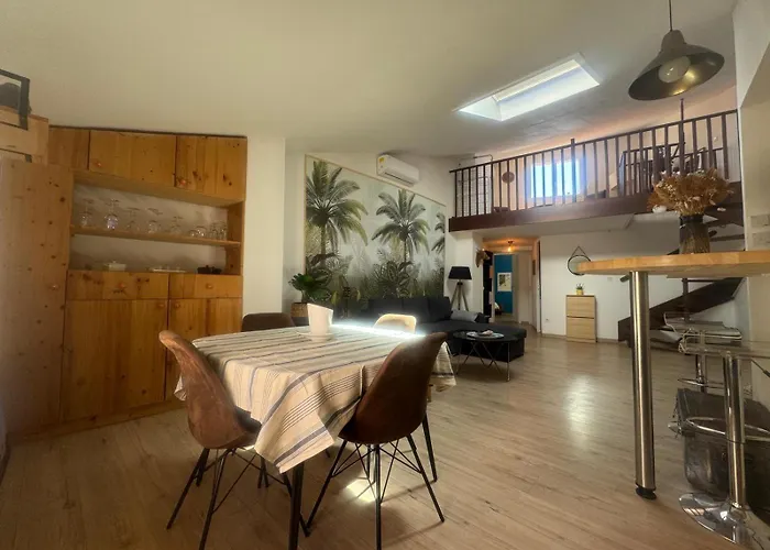 The Globe Trotter - * 佩皮尼昂